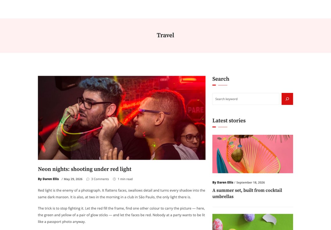A Daren single post: a pink band naming its category, the photograph of two men under red neon light with the title, meta and opening paragraphs, and a sidebar with search and latest stories