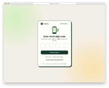 Login Page V06 free HTML and CSS snippet by Colorlib