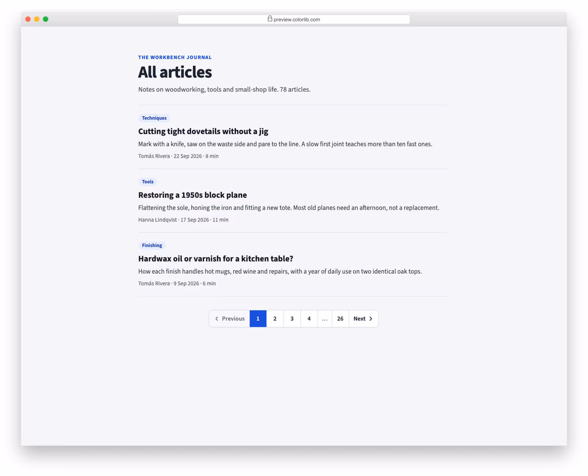 Pagination V01: classic numbered pagination with previous and next links